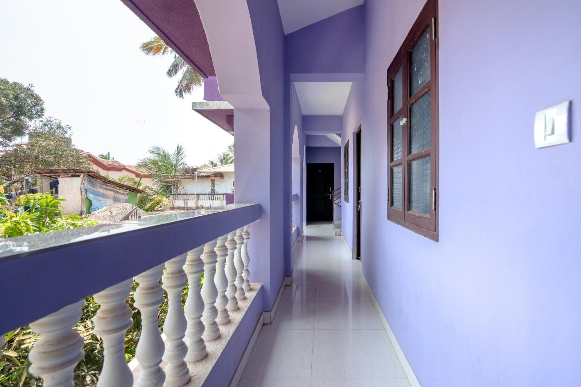 Spot On Ps Guest House Calangute Esterno foto